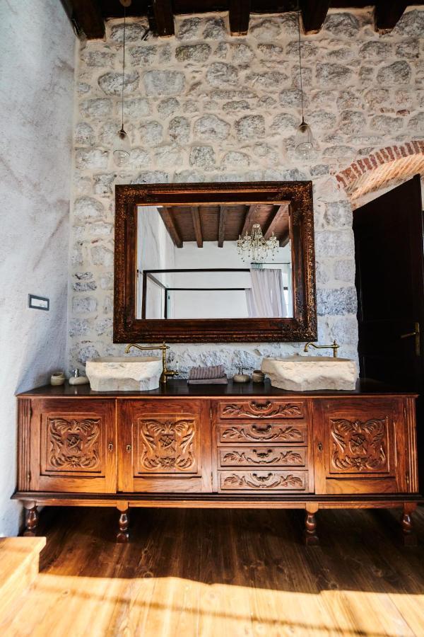 Luxury Palace Apartment Kotor Exteriér fotografie